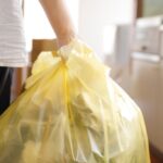 事業ごみを家庭ごみとして捨てるとどうなる？知っておきたい罰則と注意点